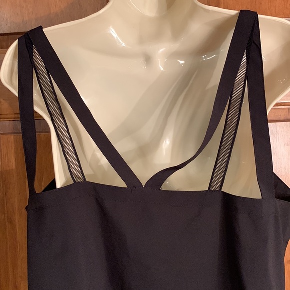 Fabletics strappy top - Picture 3 of 6